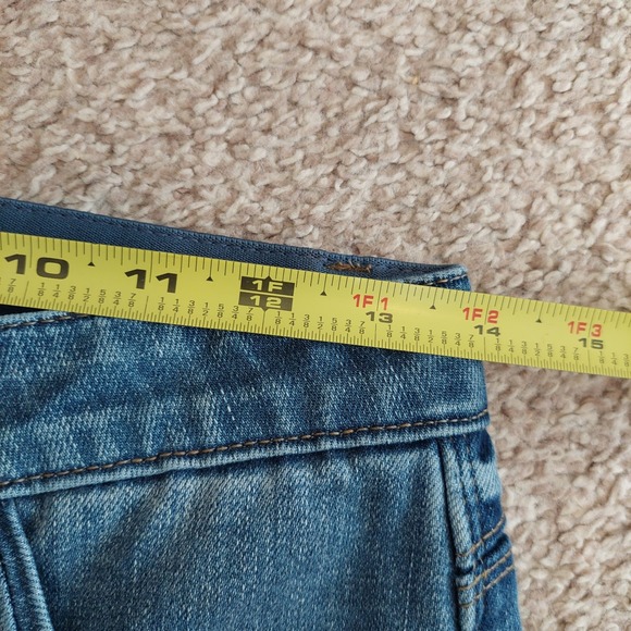 Democracy Ab"solution Mid-Rise Blue Double Layer Fray Hem Cropped Jeans Size 4P - Picture 6 of 10